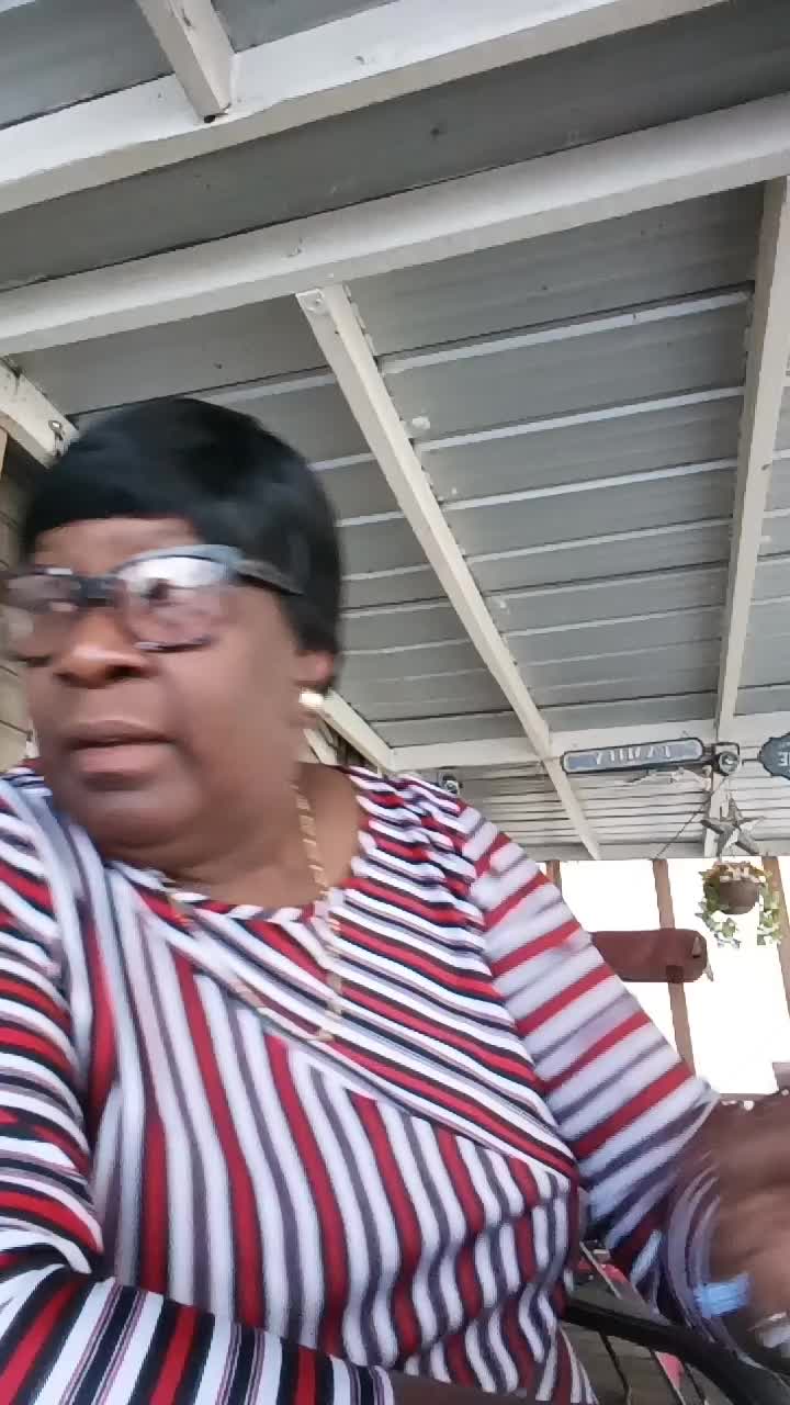 @auntee_carol4life