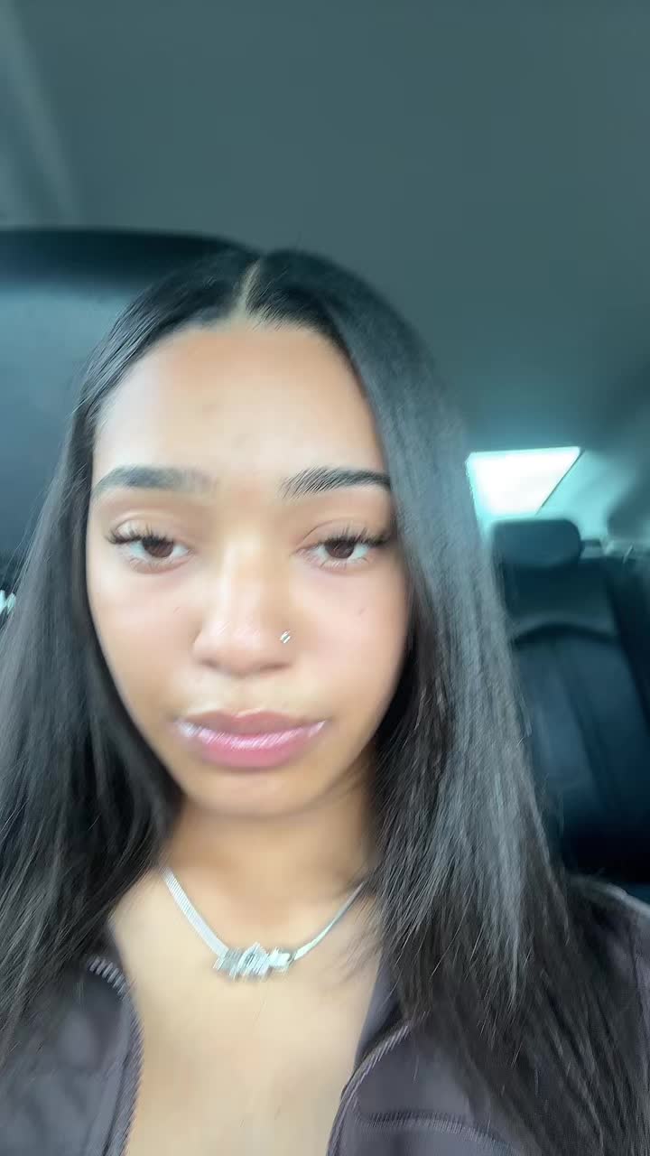 @adelina