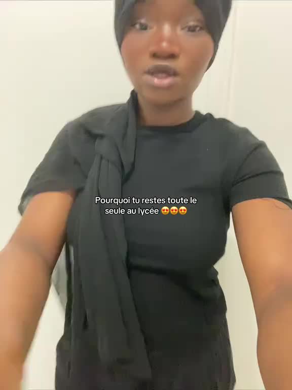 @Aïcha l’aigrie💋🧚🏽♀️