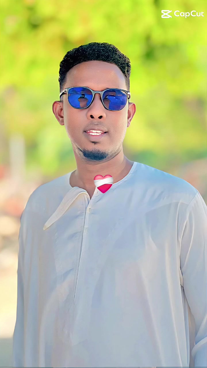 @LIIBÀAN Ali