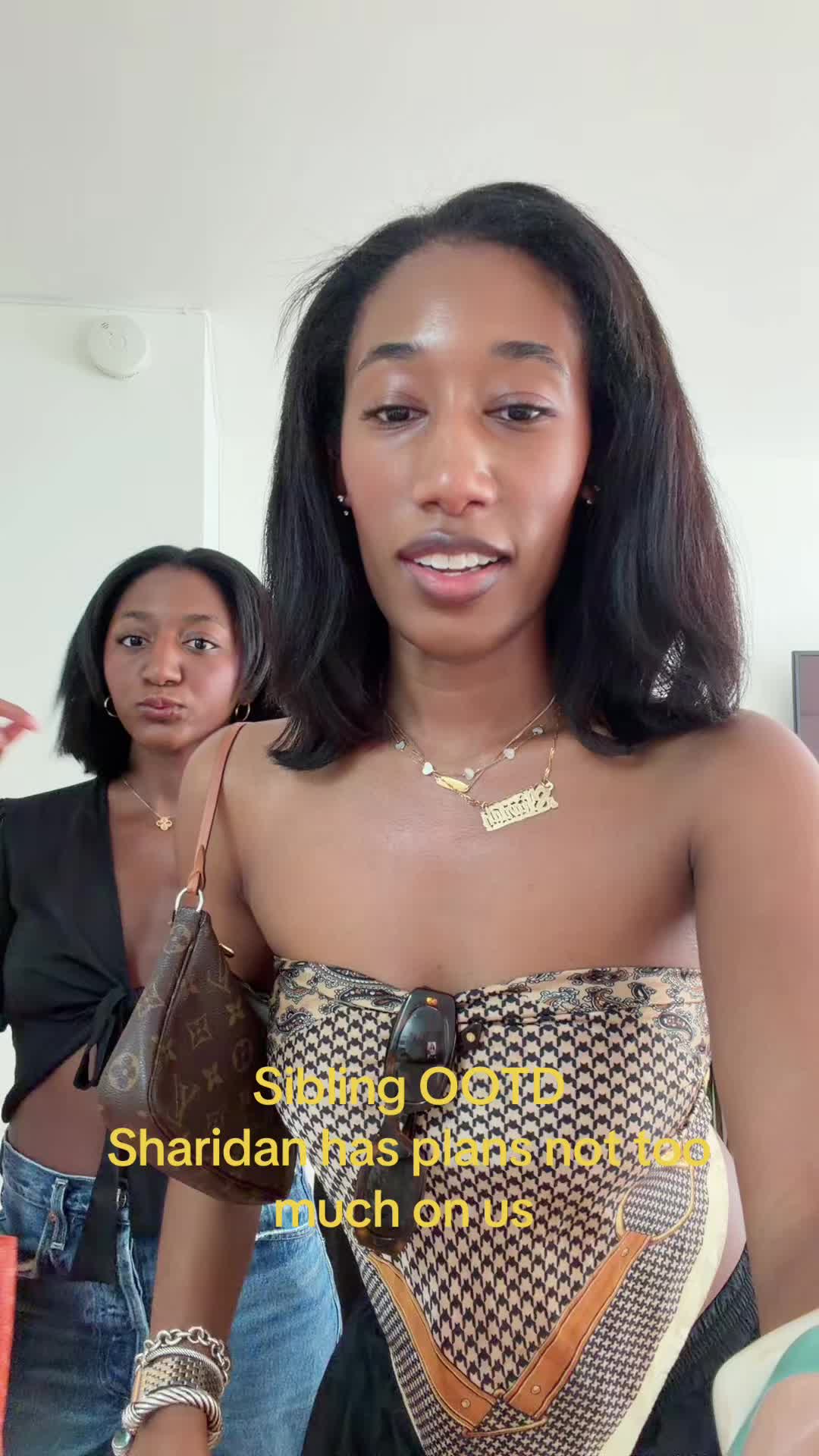 @shariahmckenzie