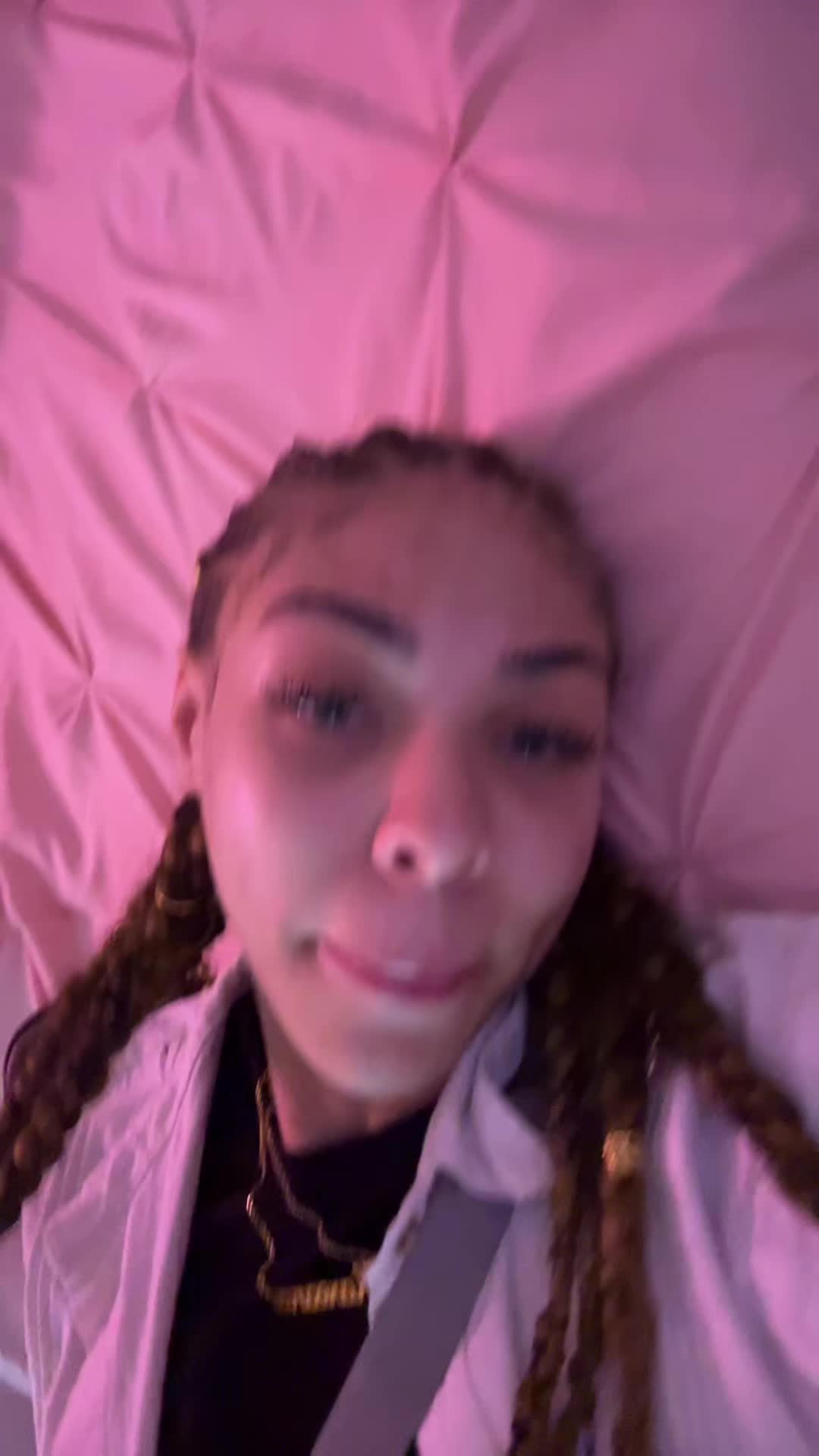 @Uuhhhh?????