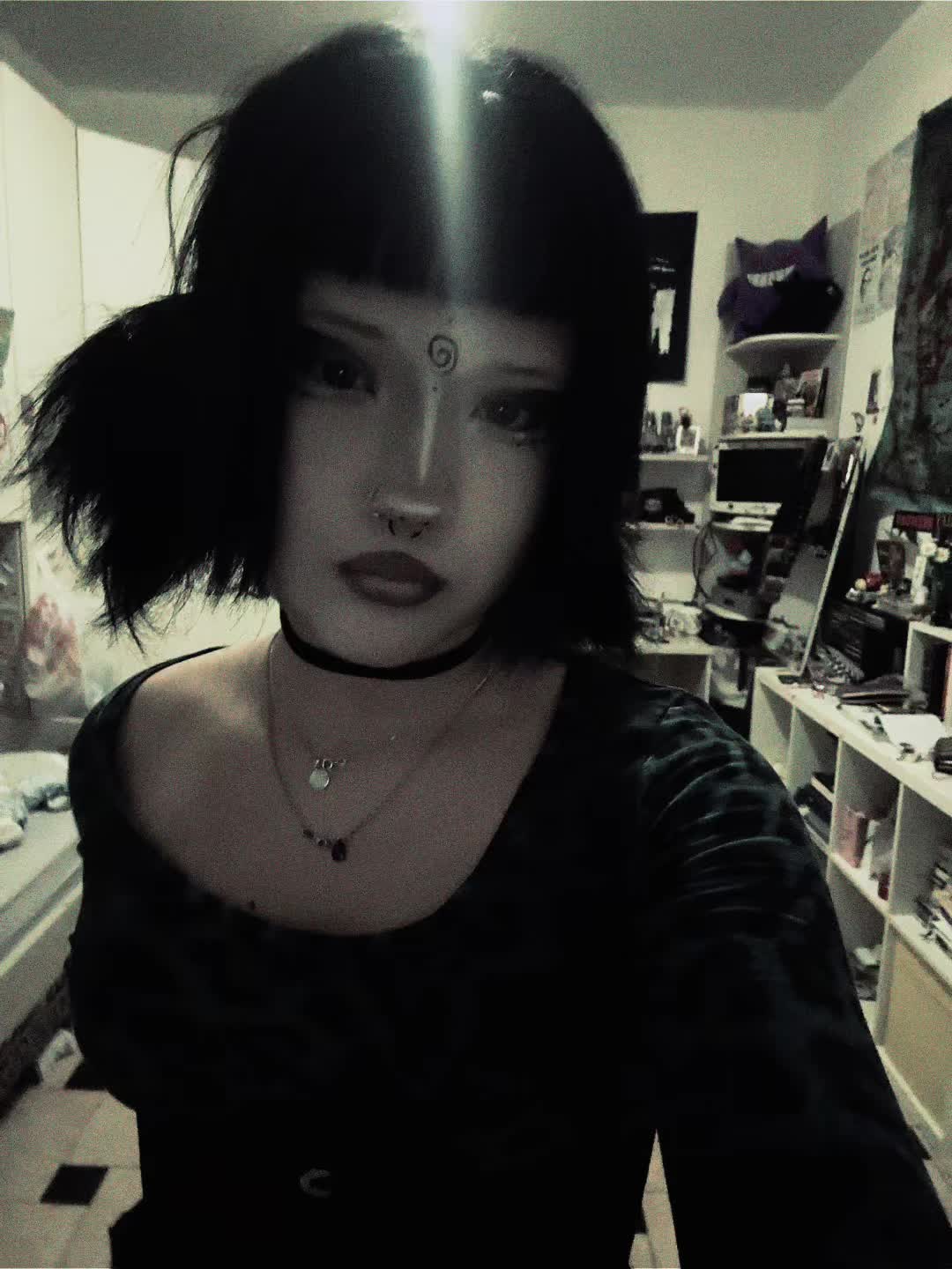 @𝑀𝑎𝑟𝑦🌙