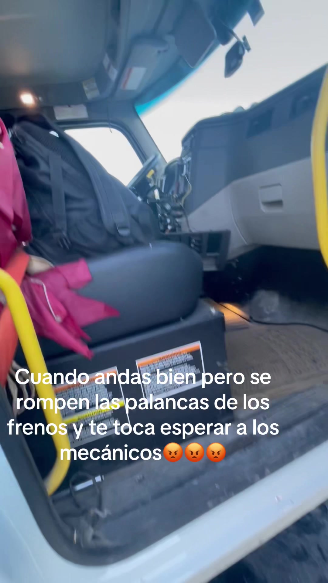 @H. Del Angel