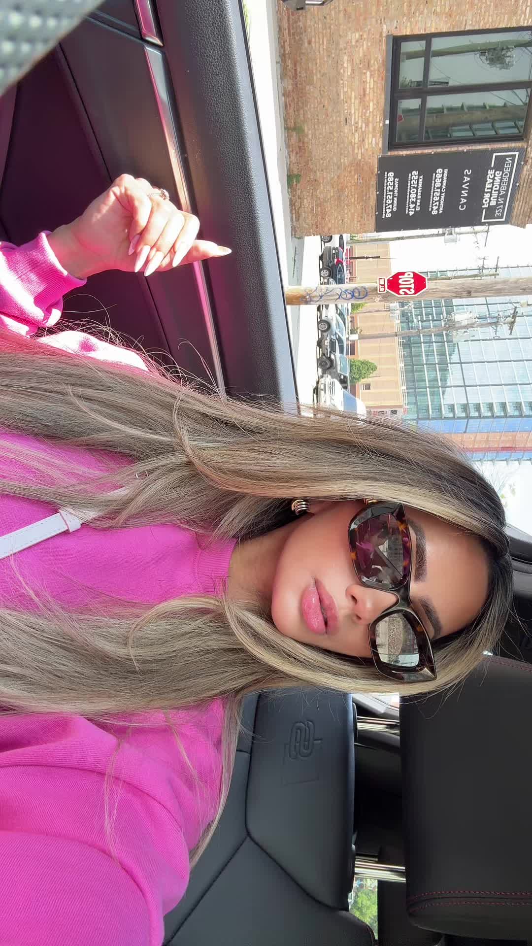 @Xoxodesibarbie