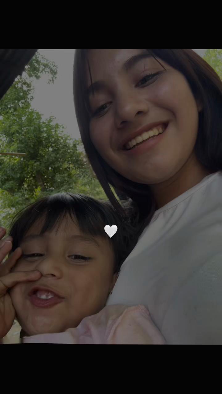 @La nena ๐๐