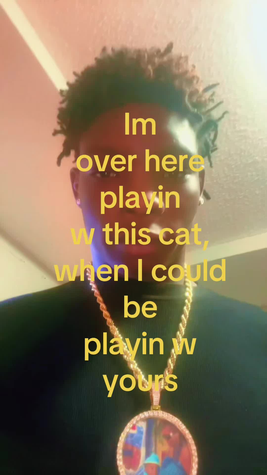 @⃟