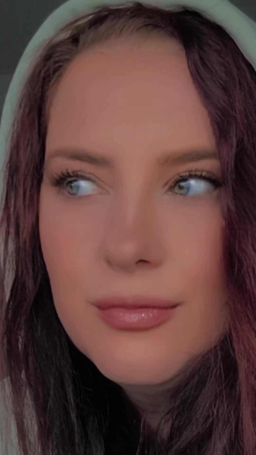 @Isa83
