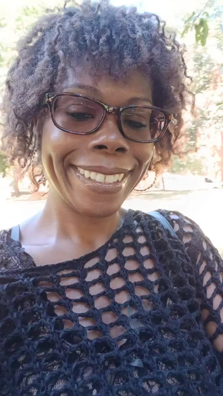 @Tee