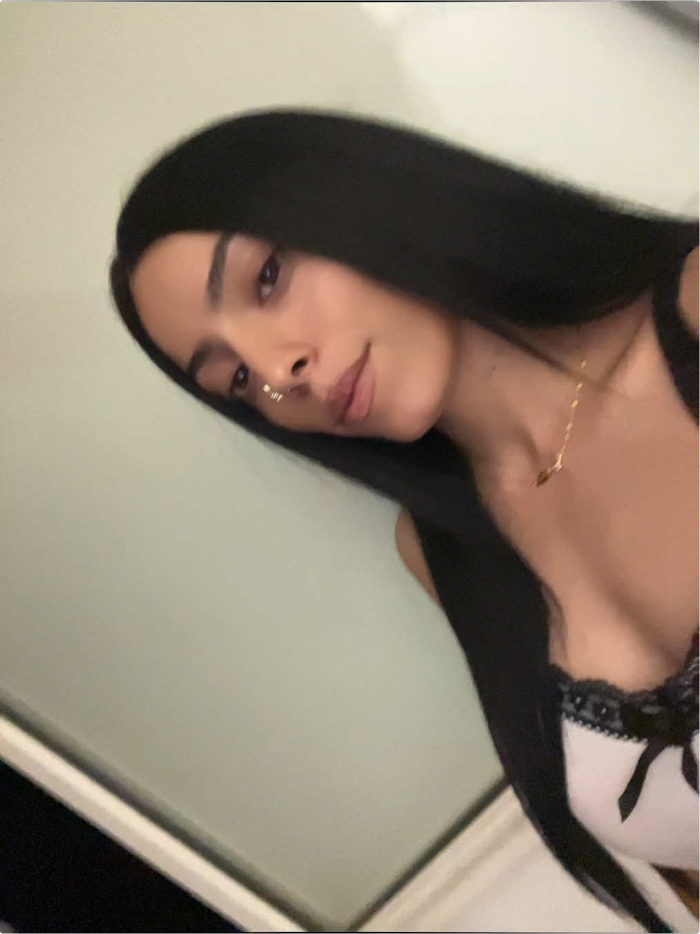 @𝑬𝒍𝒛𝒂 🔫