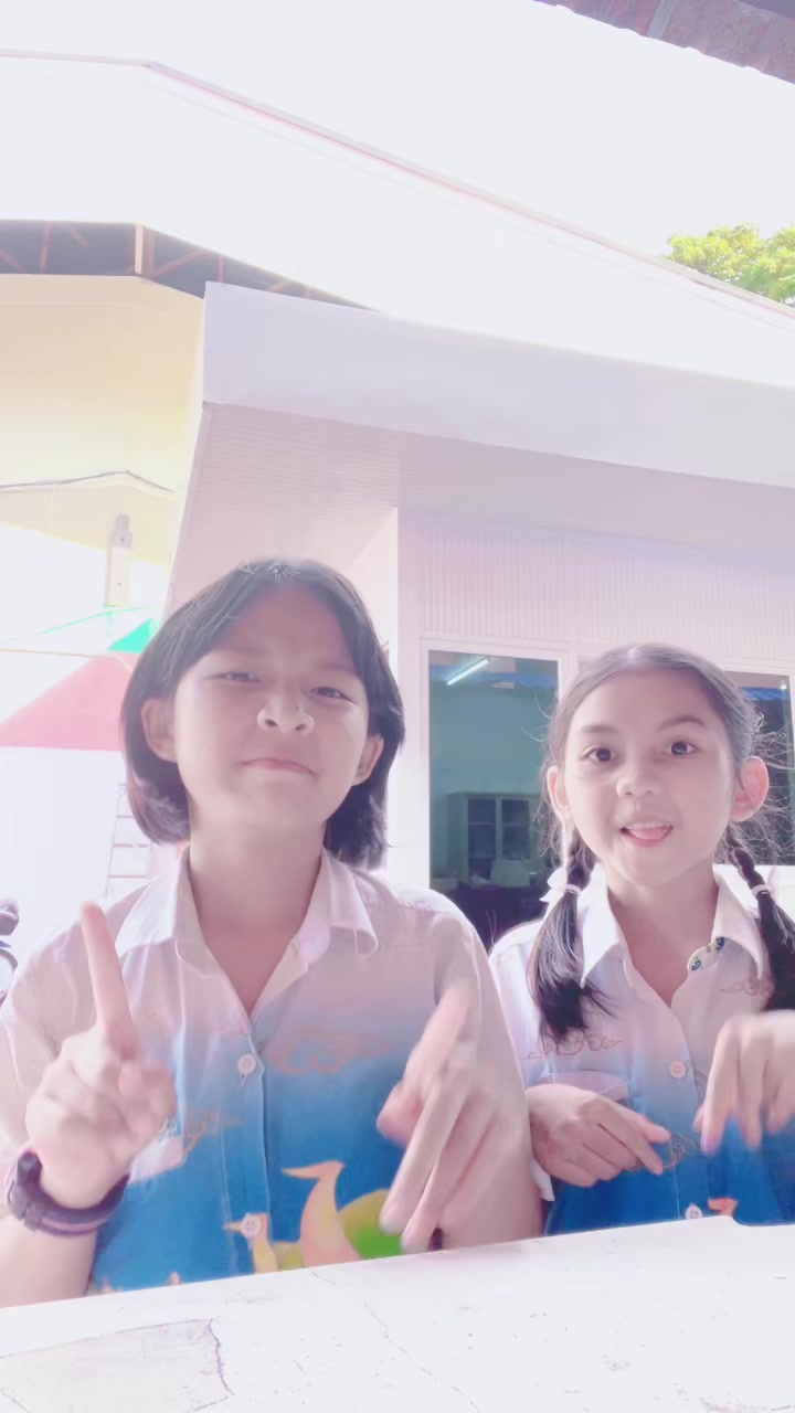 @ฮาย โลโซ🎤