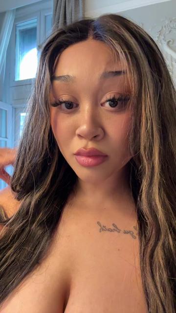 @Kékéli Reine Kuwonu
