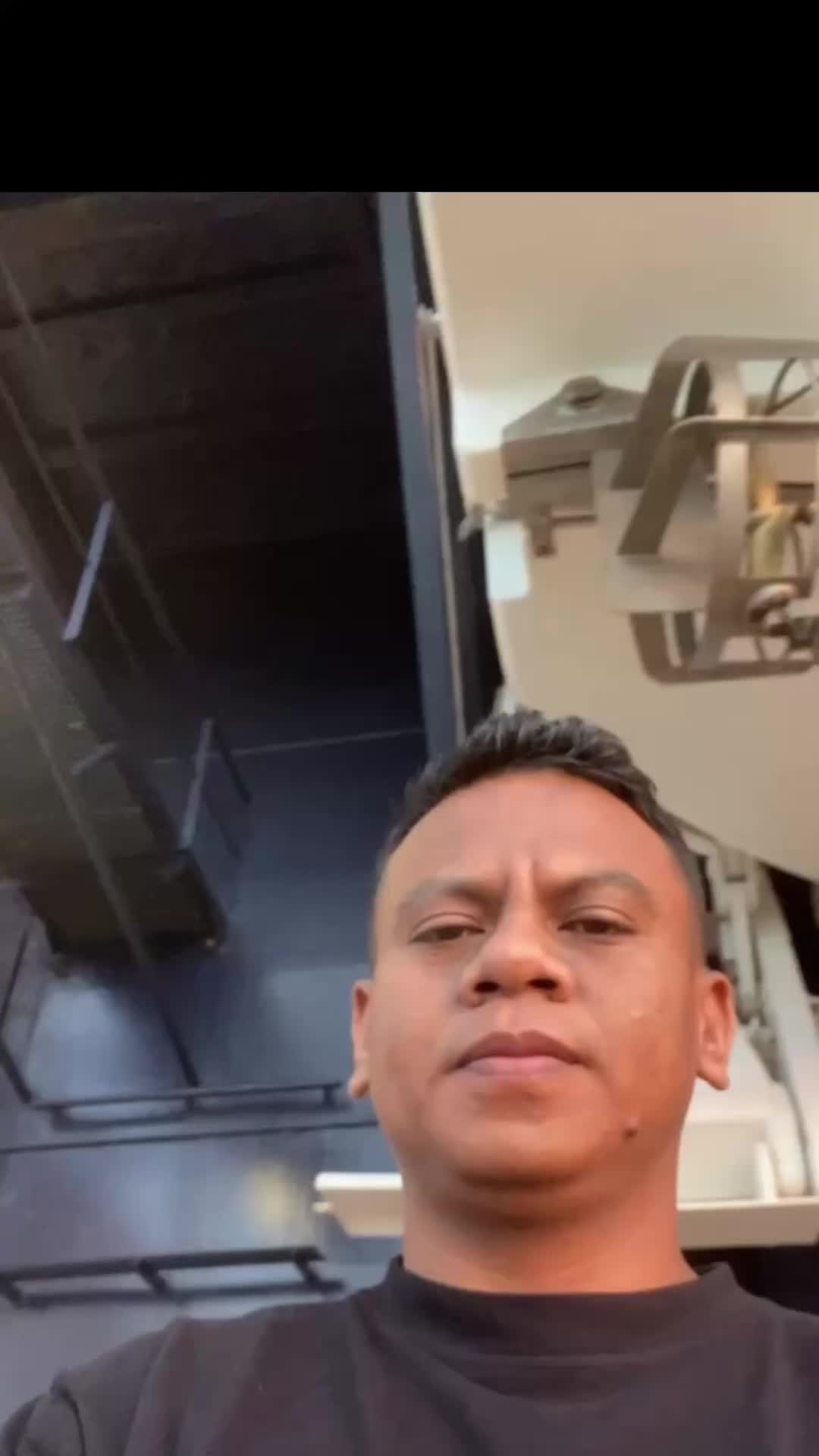 @Lewi Pandie