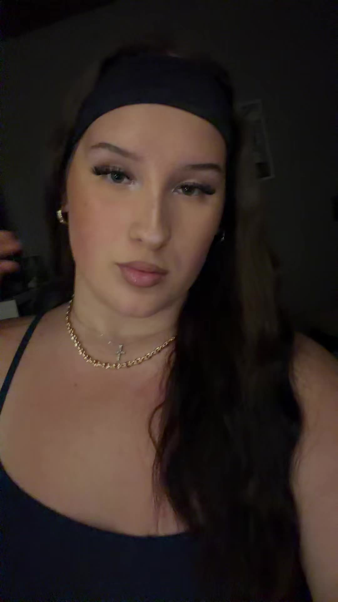 @𝓐𝓷𝓷𝓪-𝓛𝓮𝓷𝓪