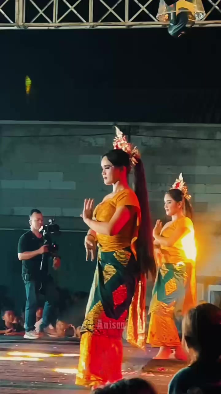 @Anisaa🫧