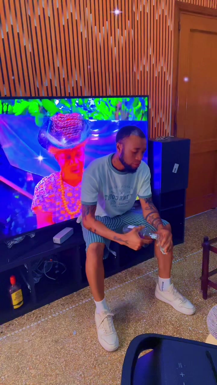 @Juju👹