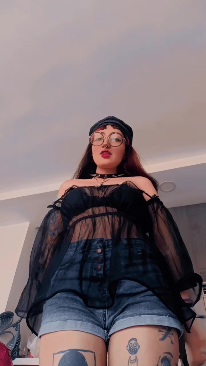 @Juanita._.miauwu