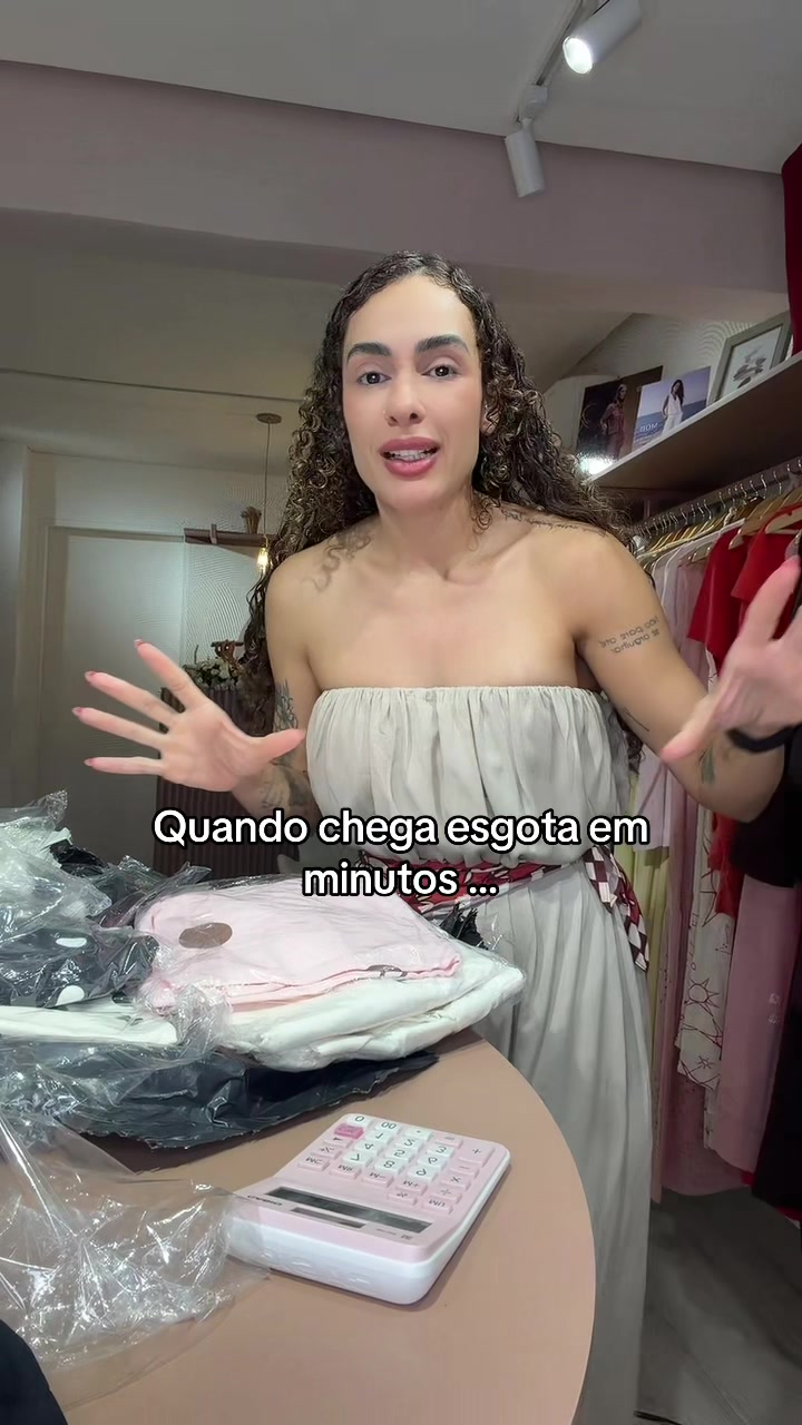 @Em&iacute;liana&ensp;simini