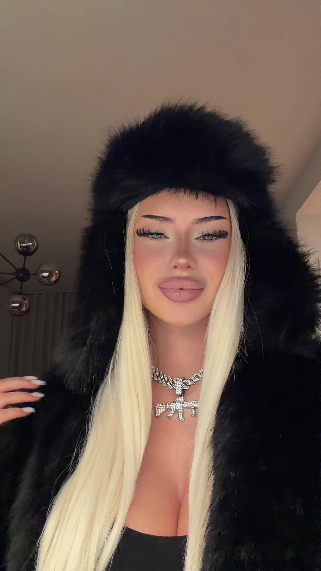 @Syndii69