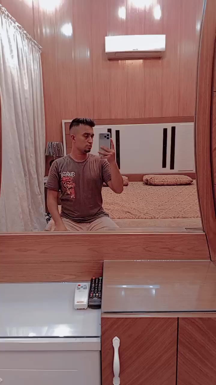 @𝑴ℯĥẳṛ🍾𝑫คⁿⅈ