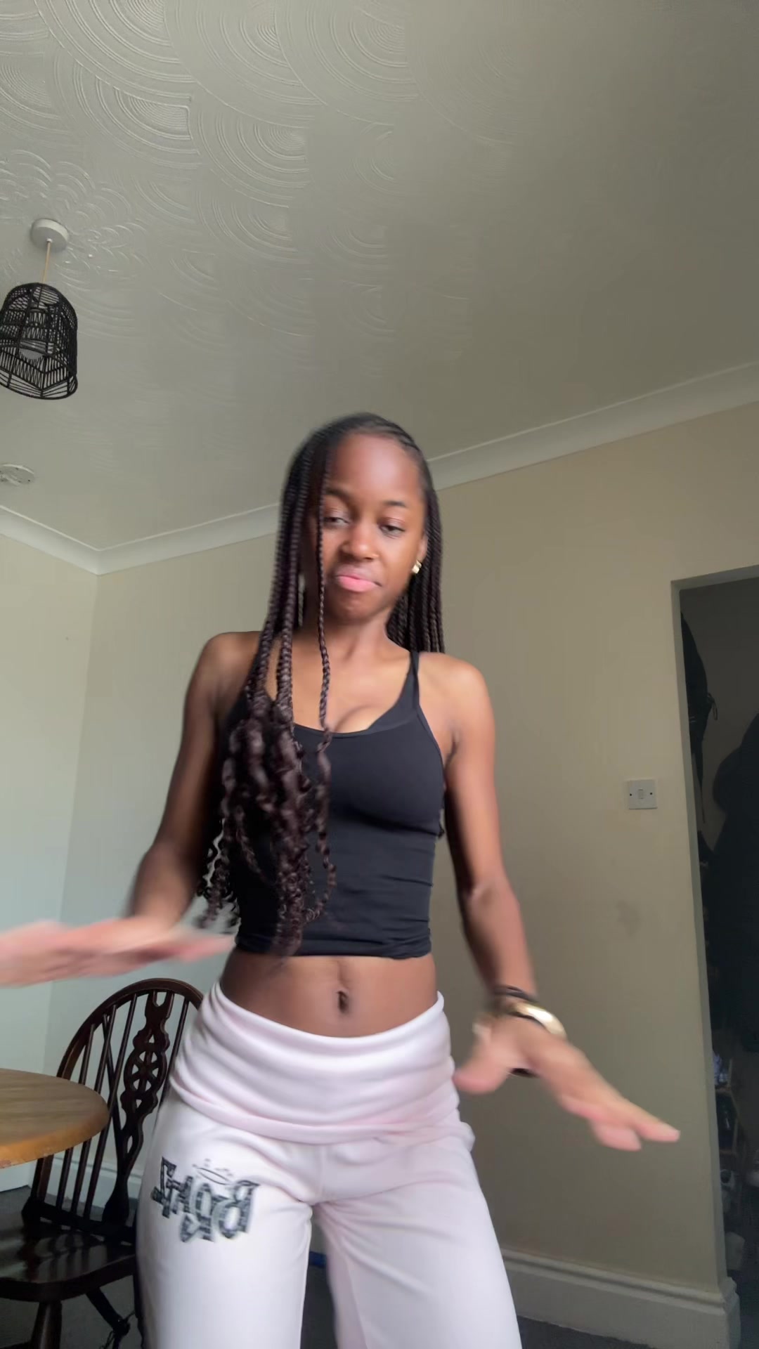 @zoethebat