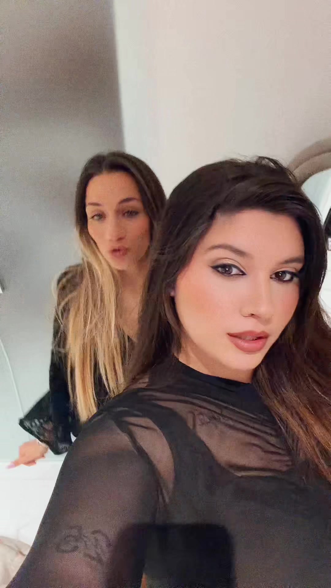 @_carlottagaleota_