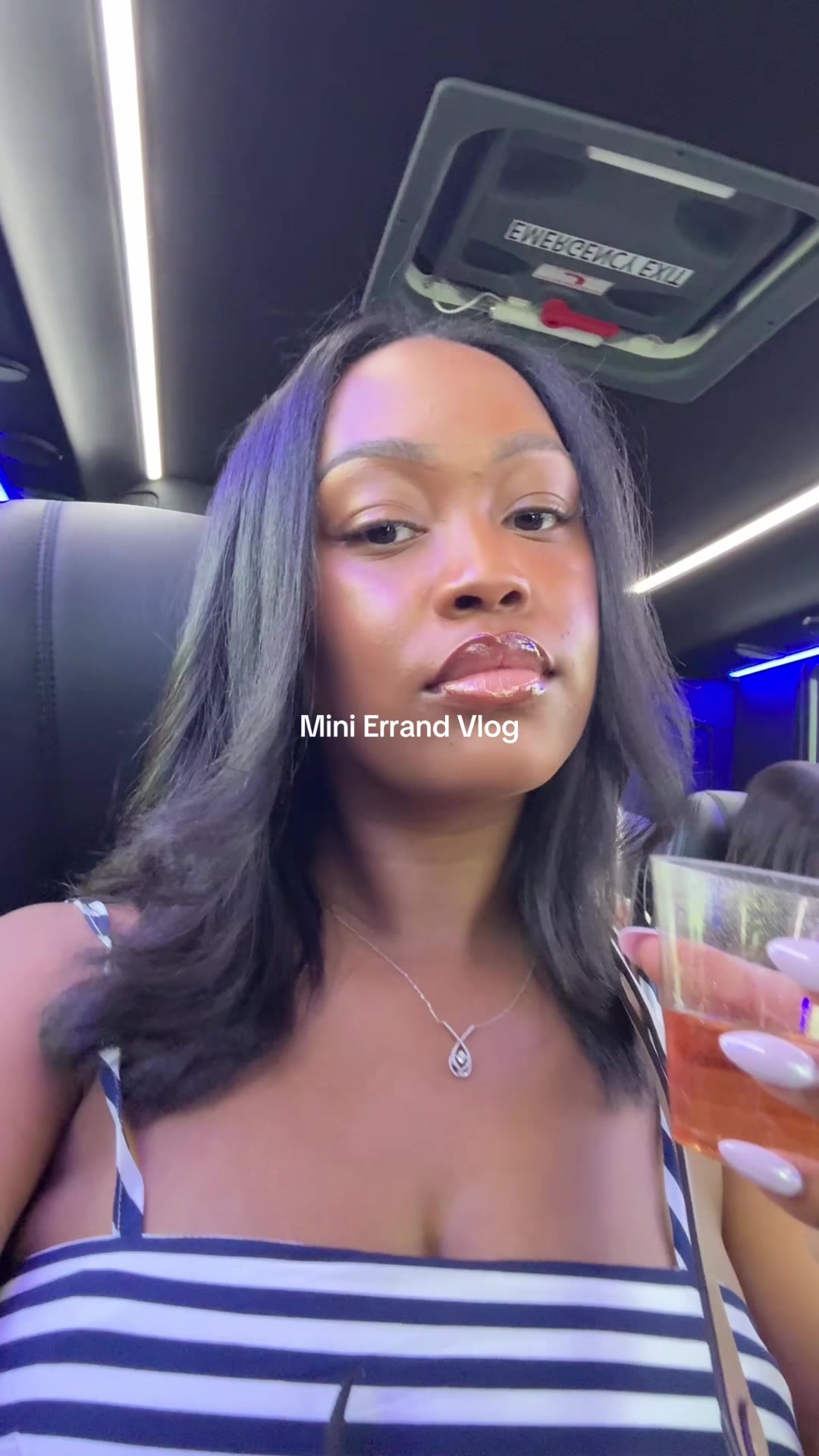 @Monica | Travel & Lifestyle