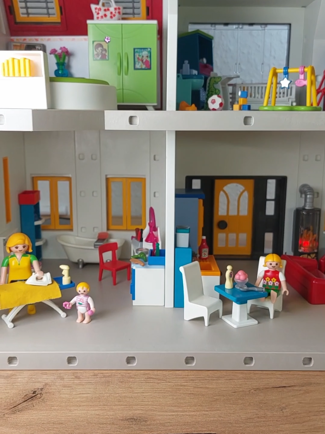 @Playmobil Family