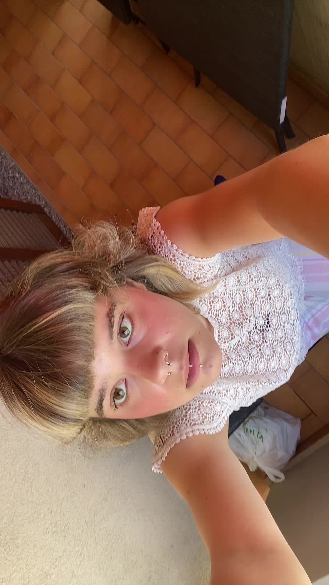 @Sofia
