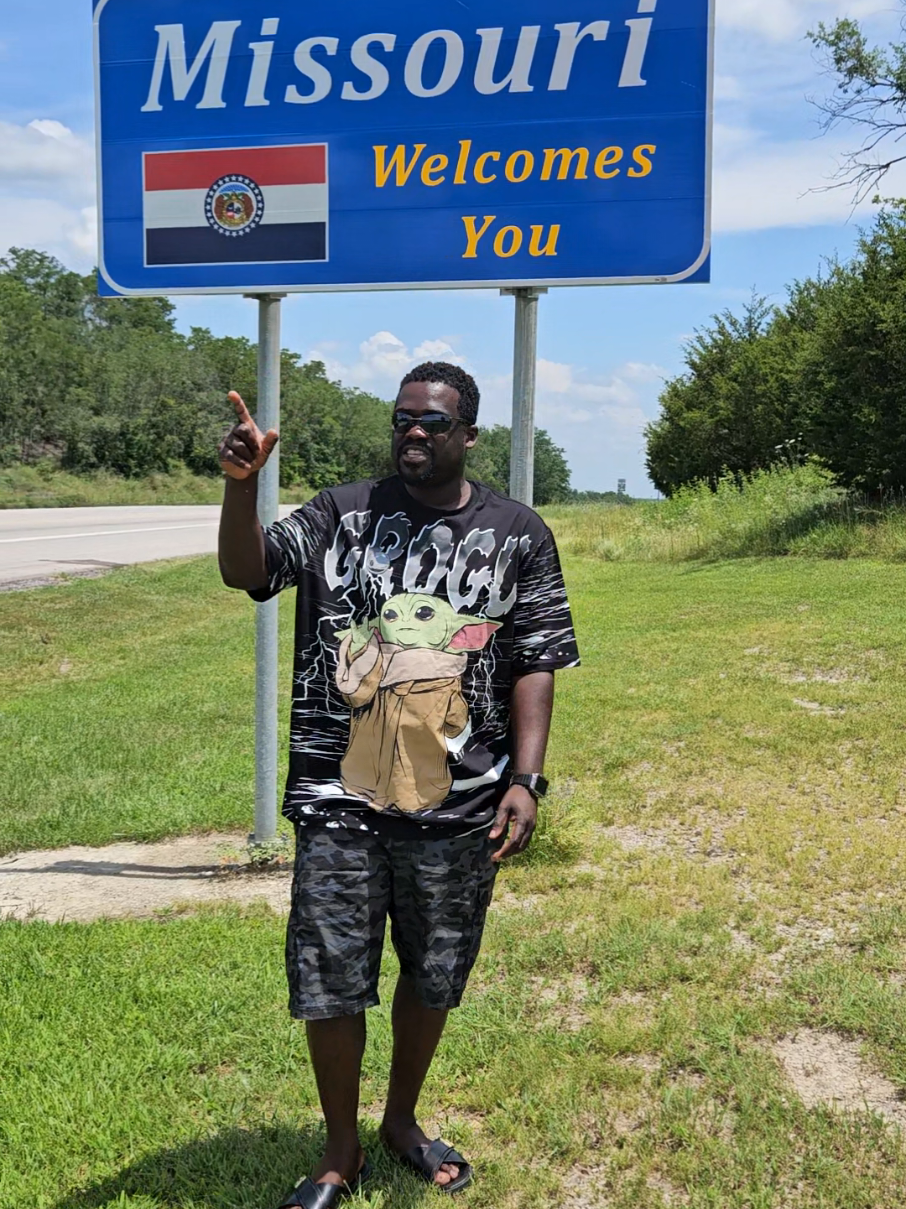 @AdjaKing