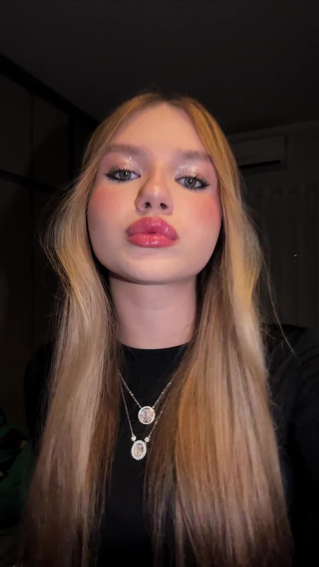 @Thaís bacarob