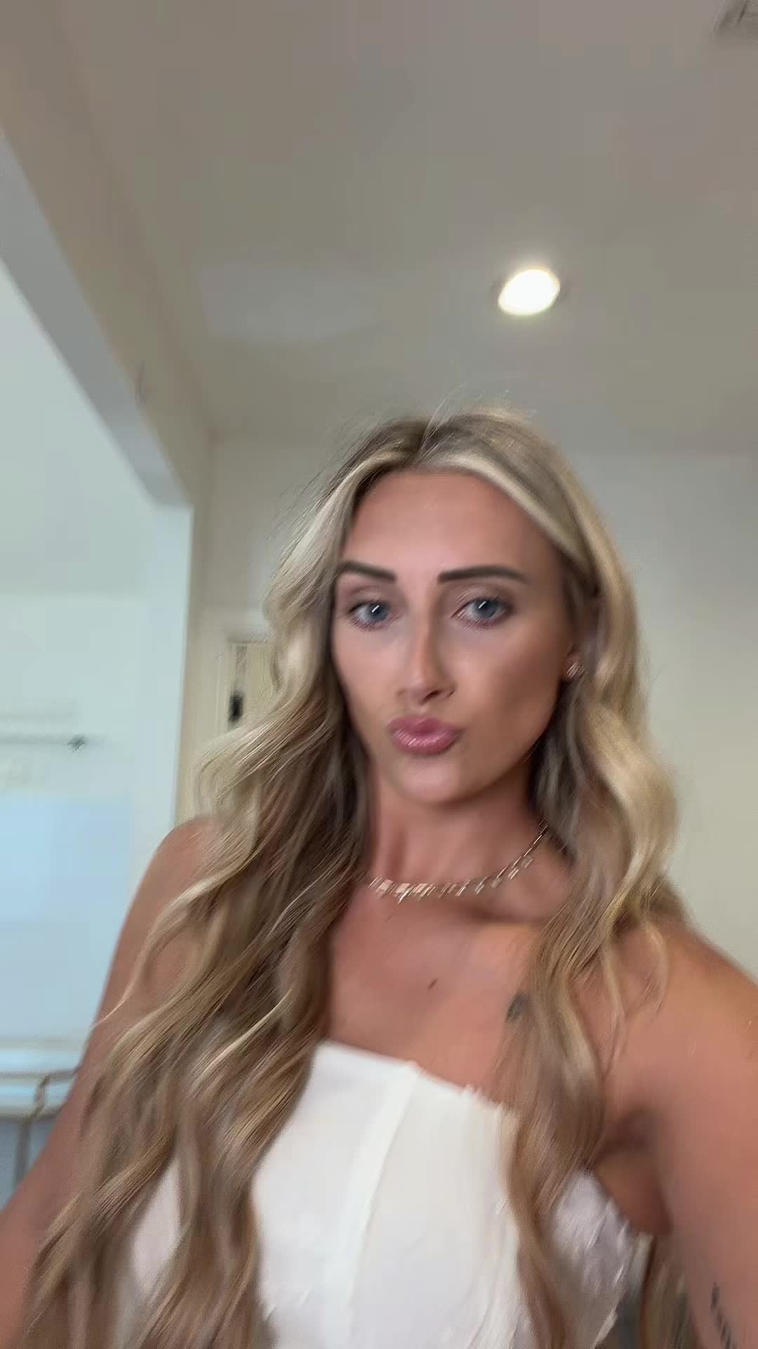@meg.zeller