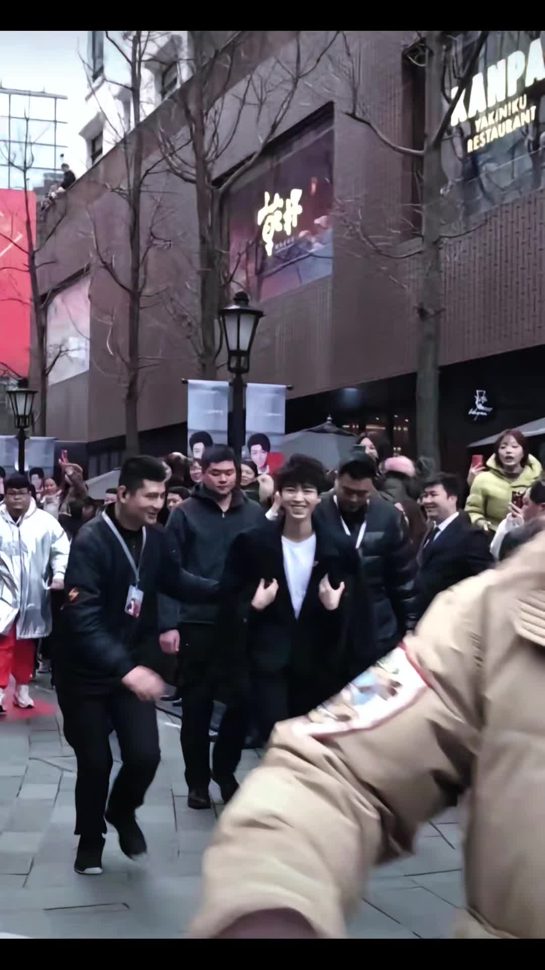 @是飞鹅吖