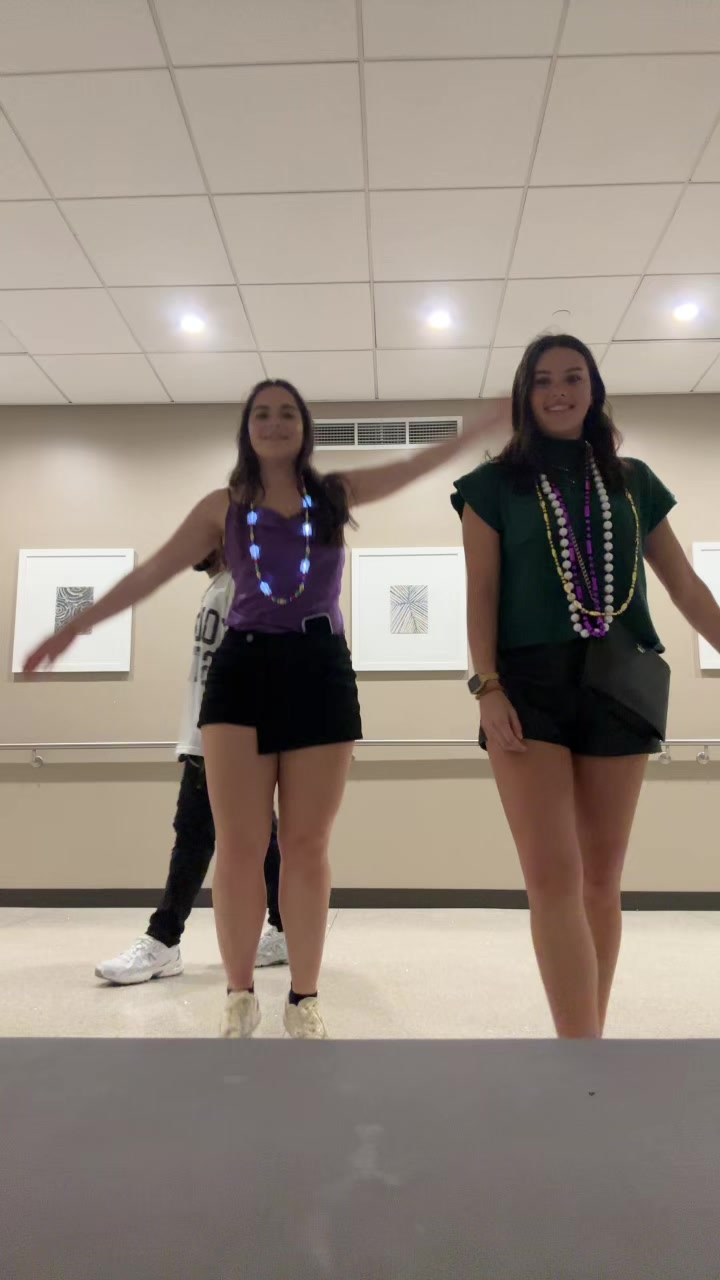 @kaitlyn_linares