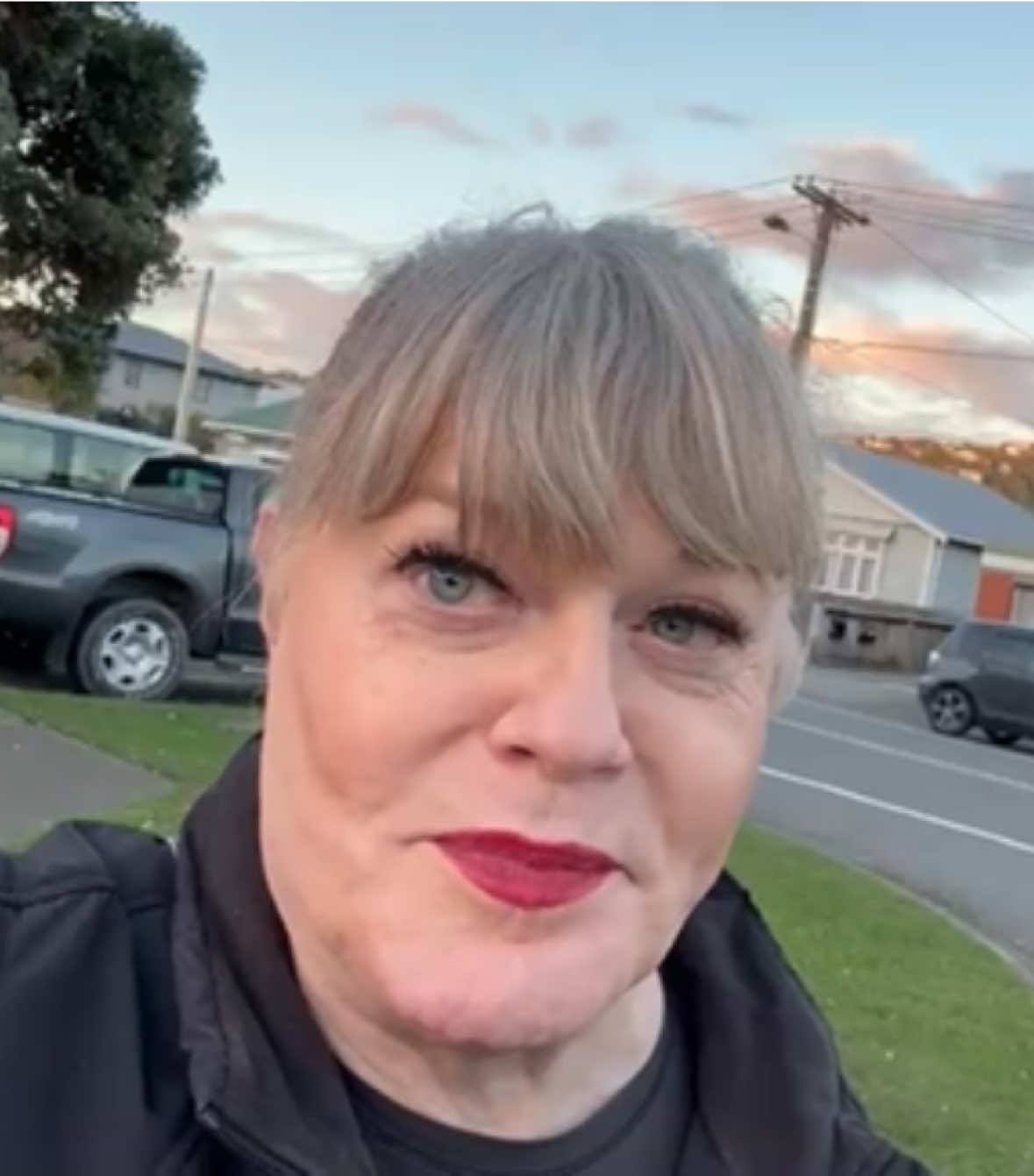 @Eddie Izzard