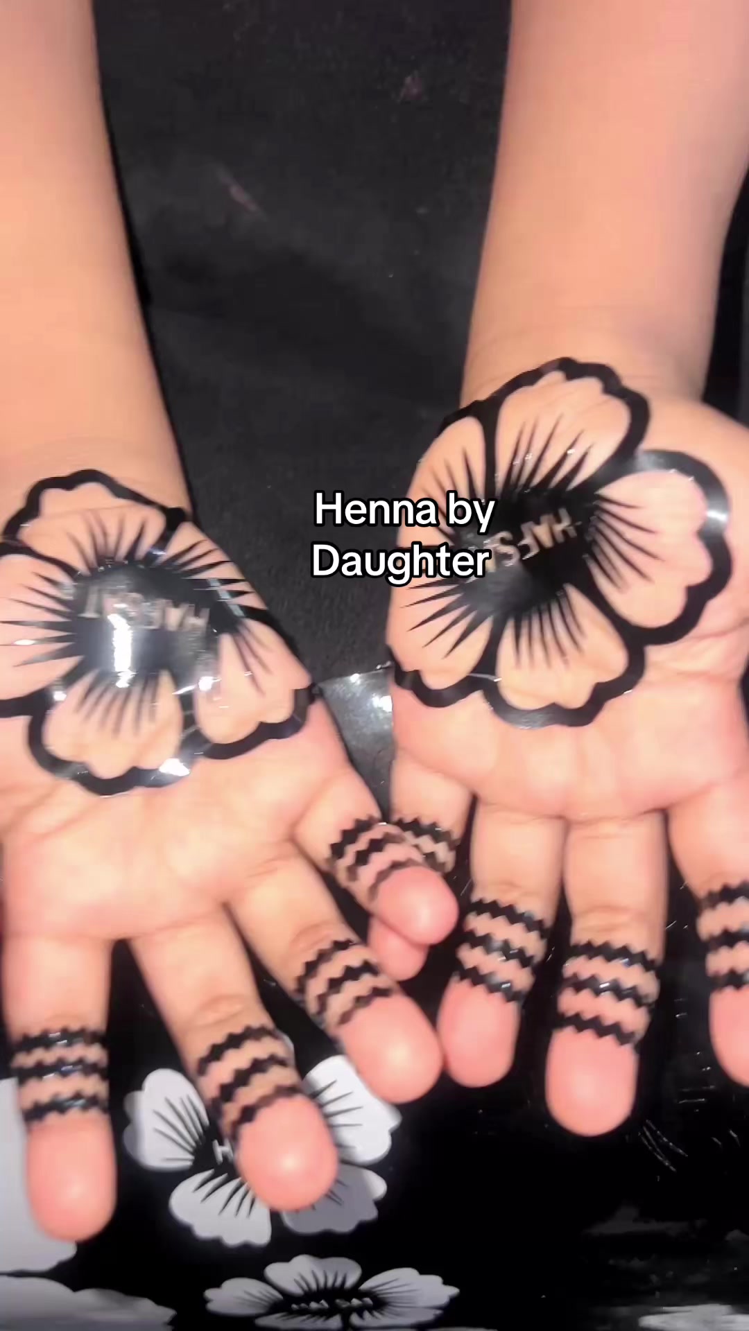 @hennabydaughter2
