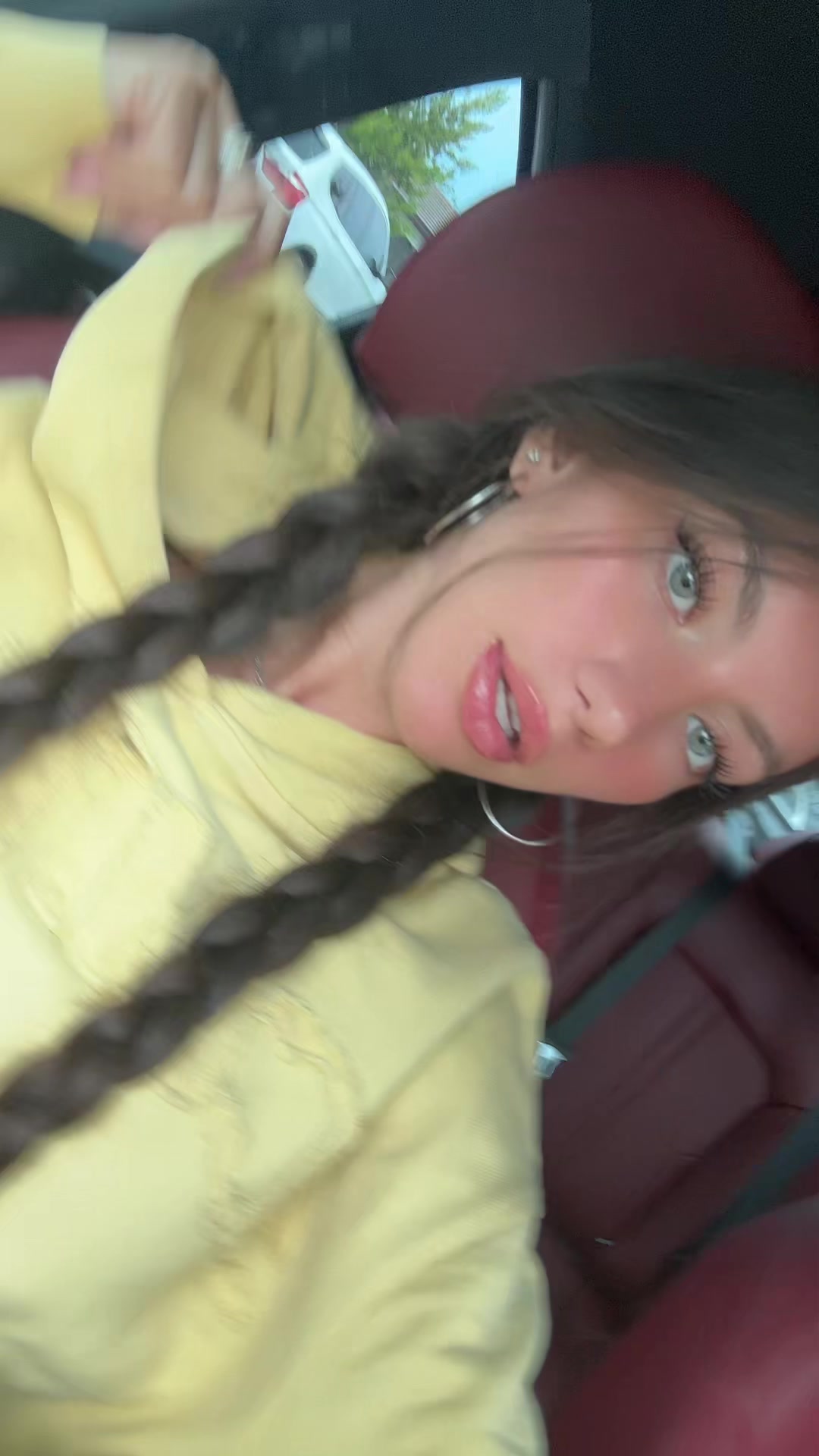 @Alexa🧸