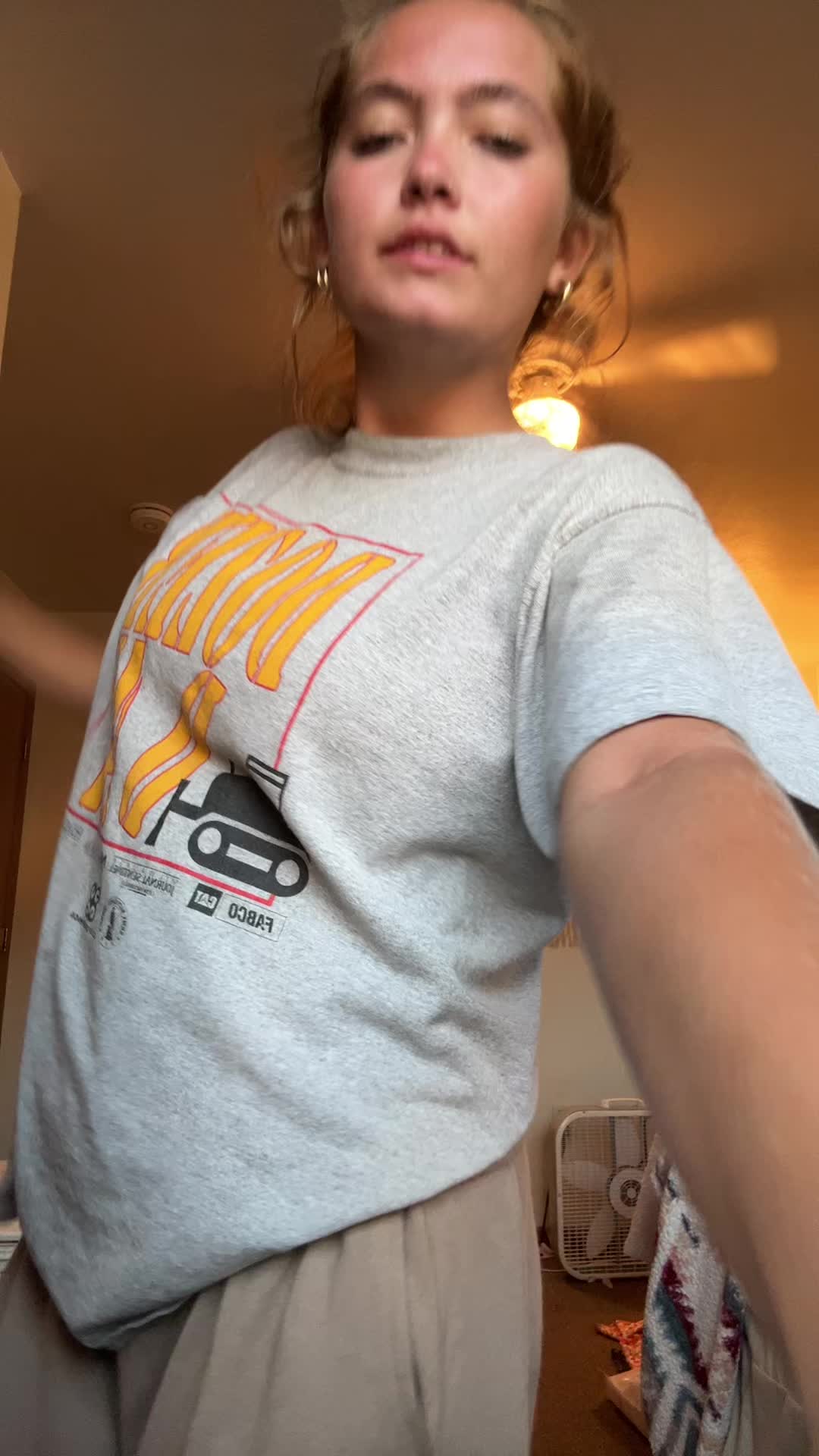 @😝