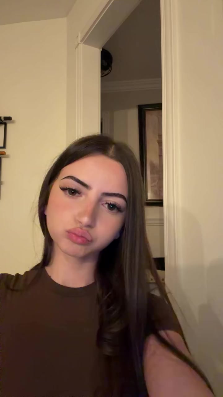 @𝒍𝒚𝒂𝒏𝒂
