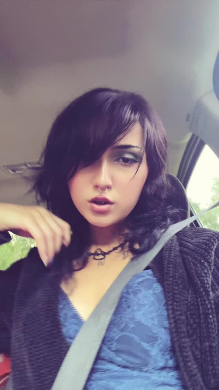 @🐑