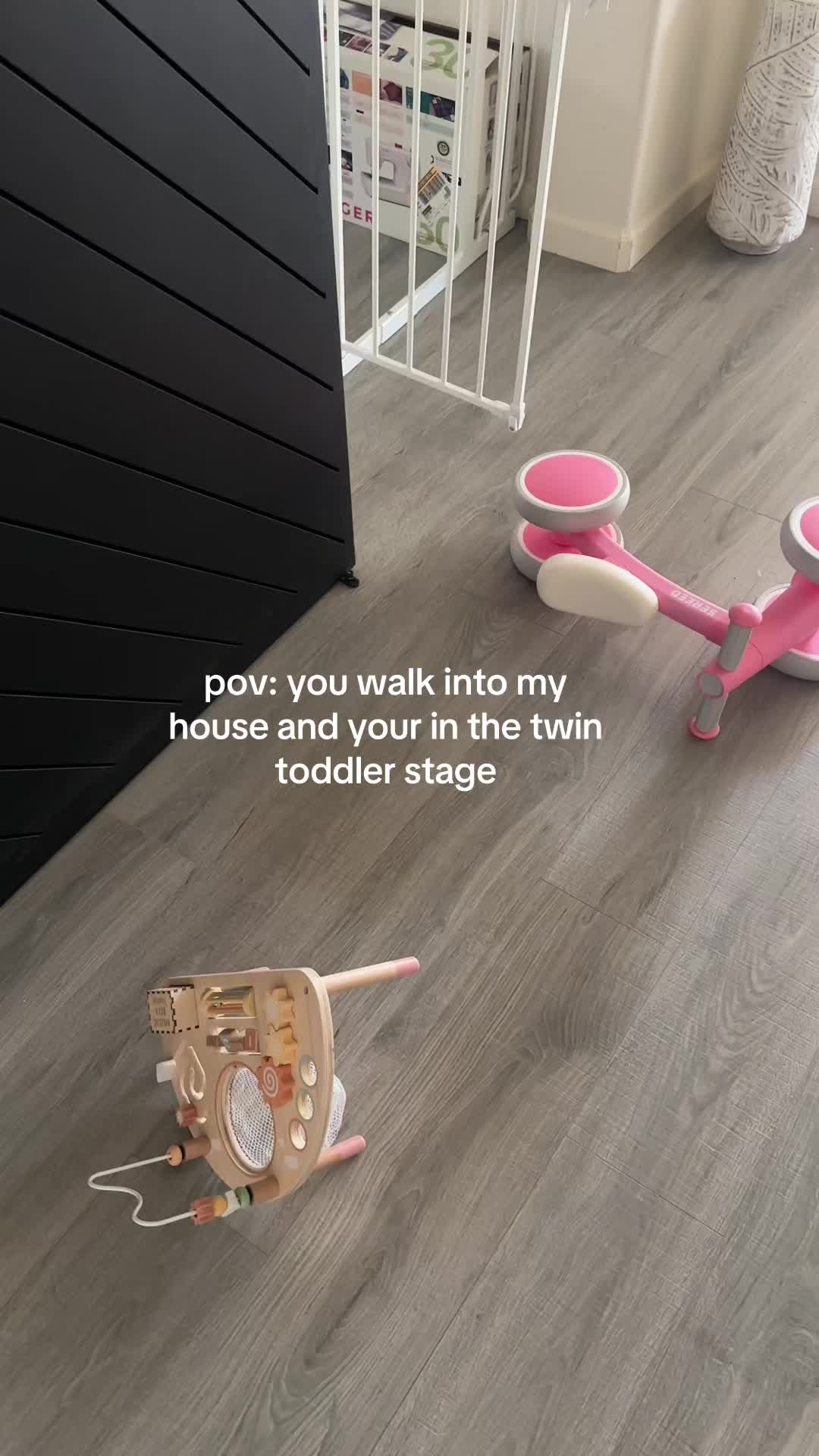 @✿ KENDALL | Twin Mom Finds ✿