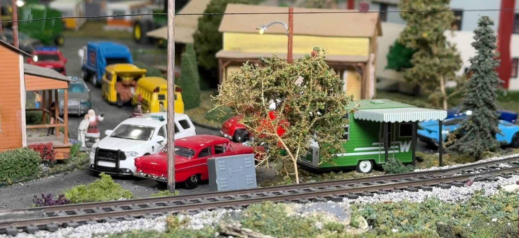 @BigBoysTrainToys