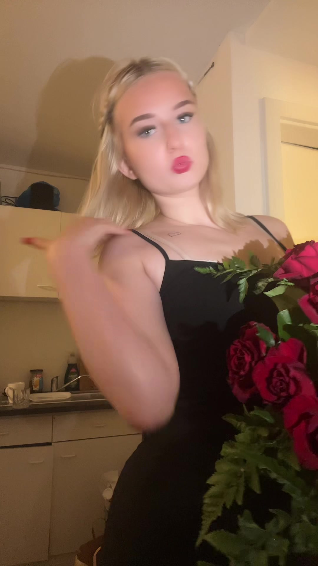 @Oliwka 🦢🥀✨👸🏼