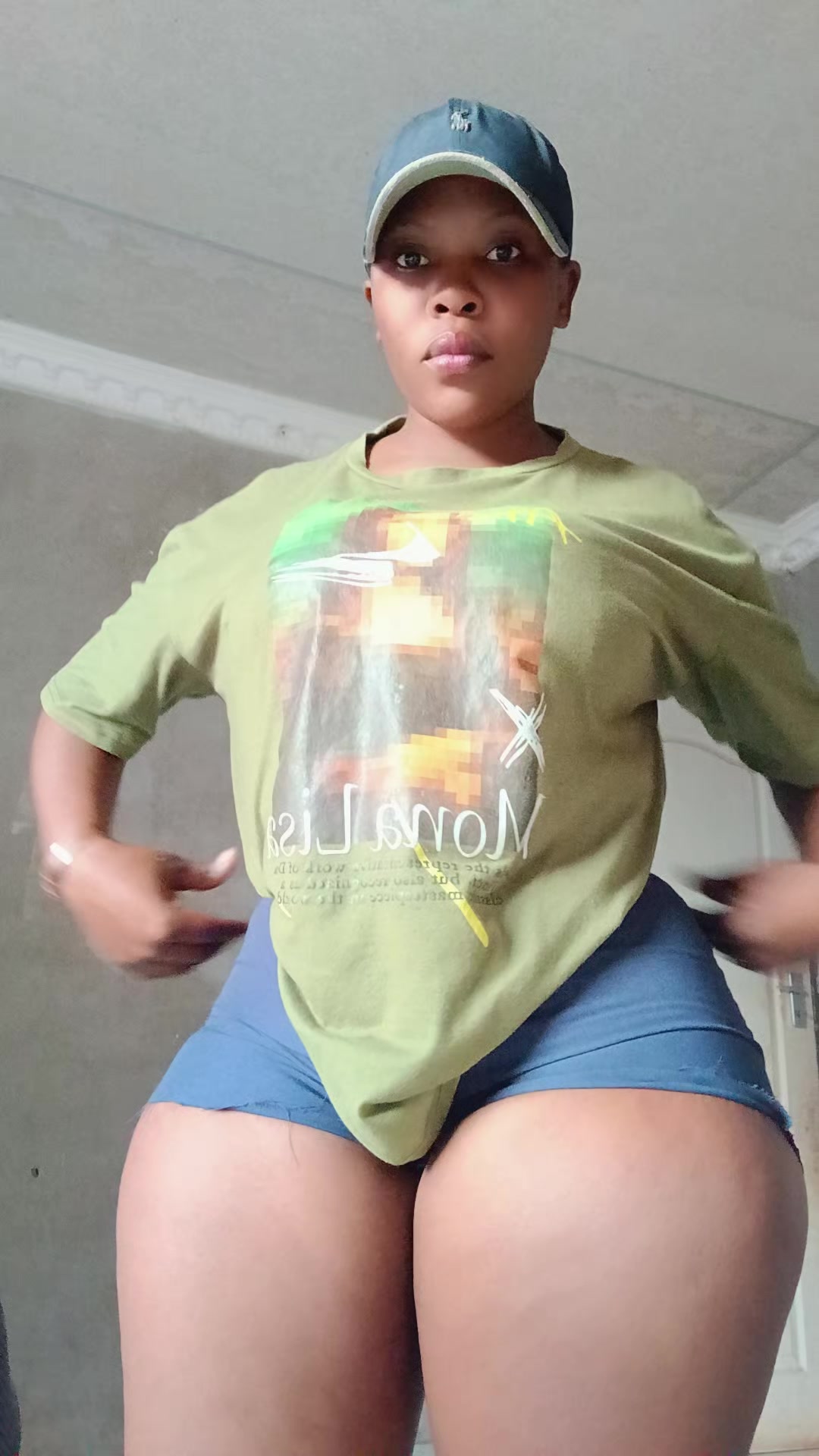 @Nikiwe.