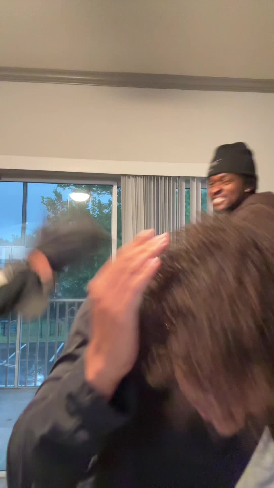 @omgtwzay