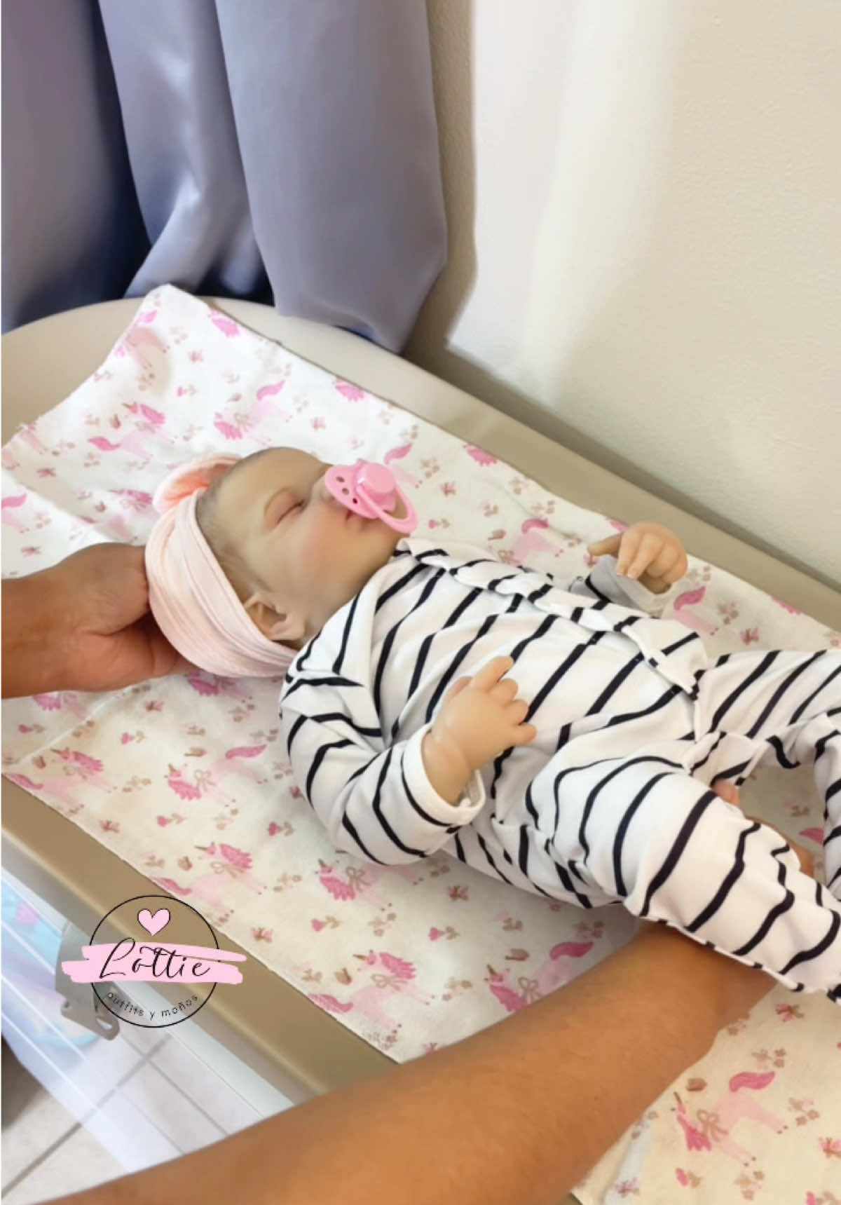 @Lottie.Reborns