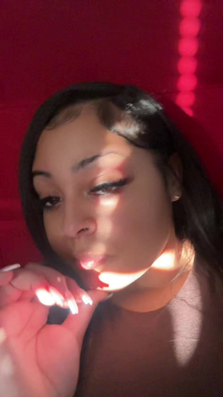 @lolyoufoundmeitsmya