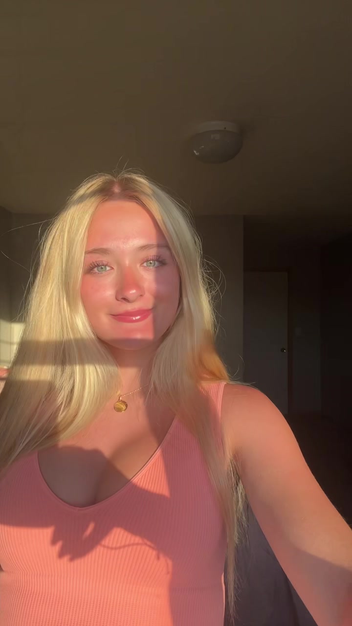 @j e n a ๐ง๐ง