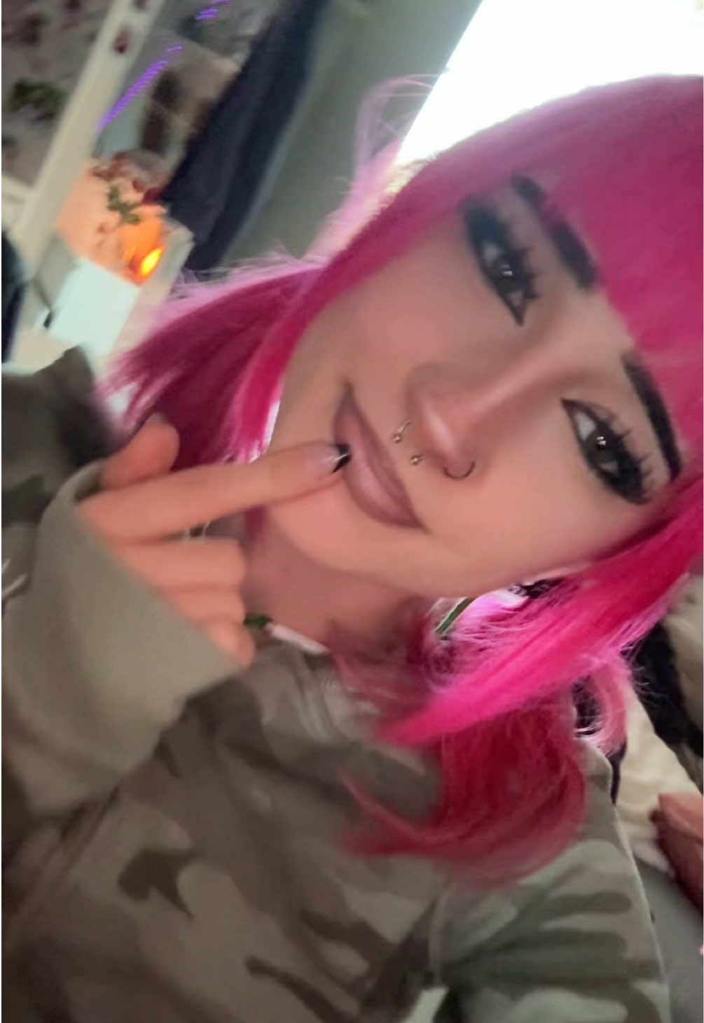 @ᵐⁱᵃ🦇