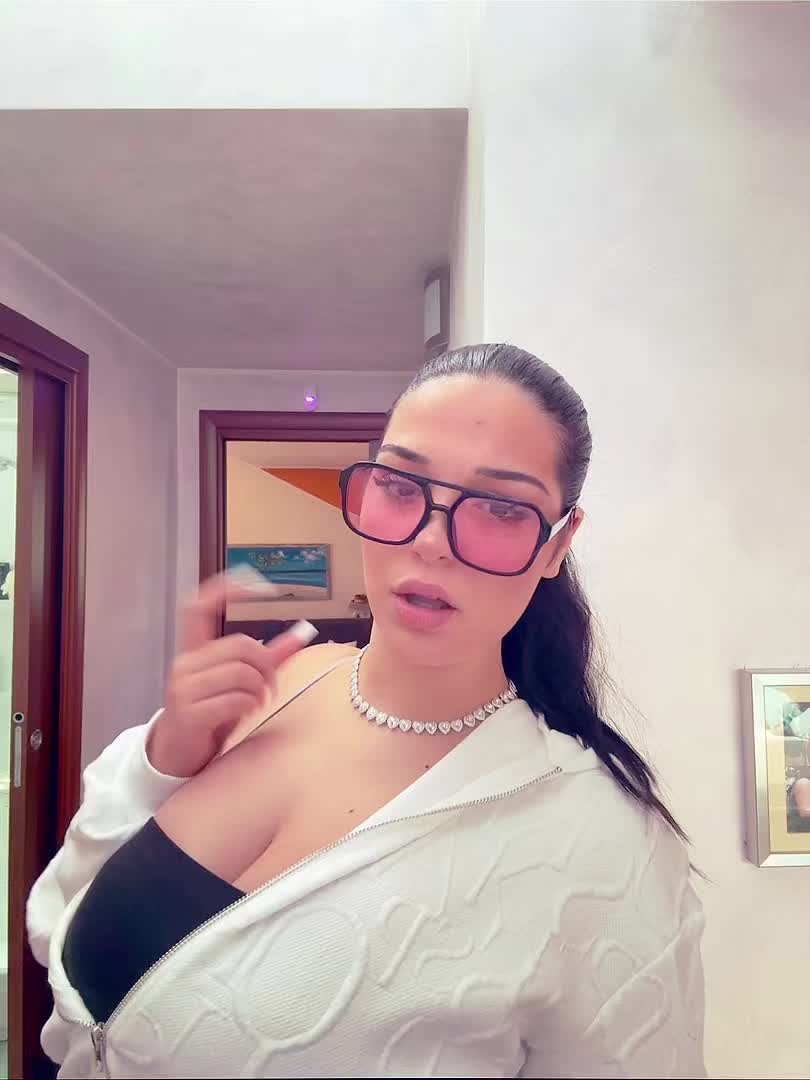 @rebeccagalloo
